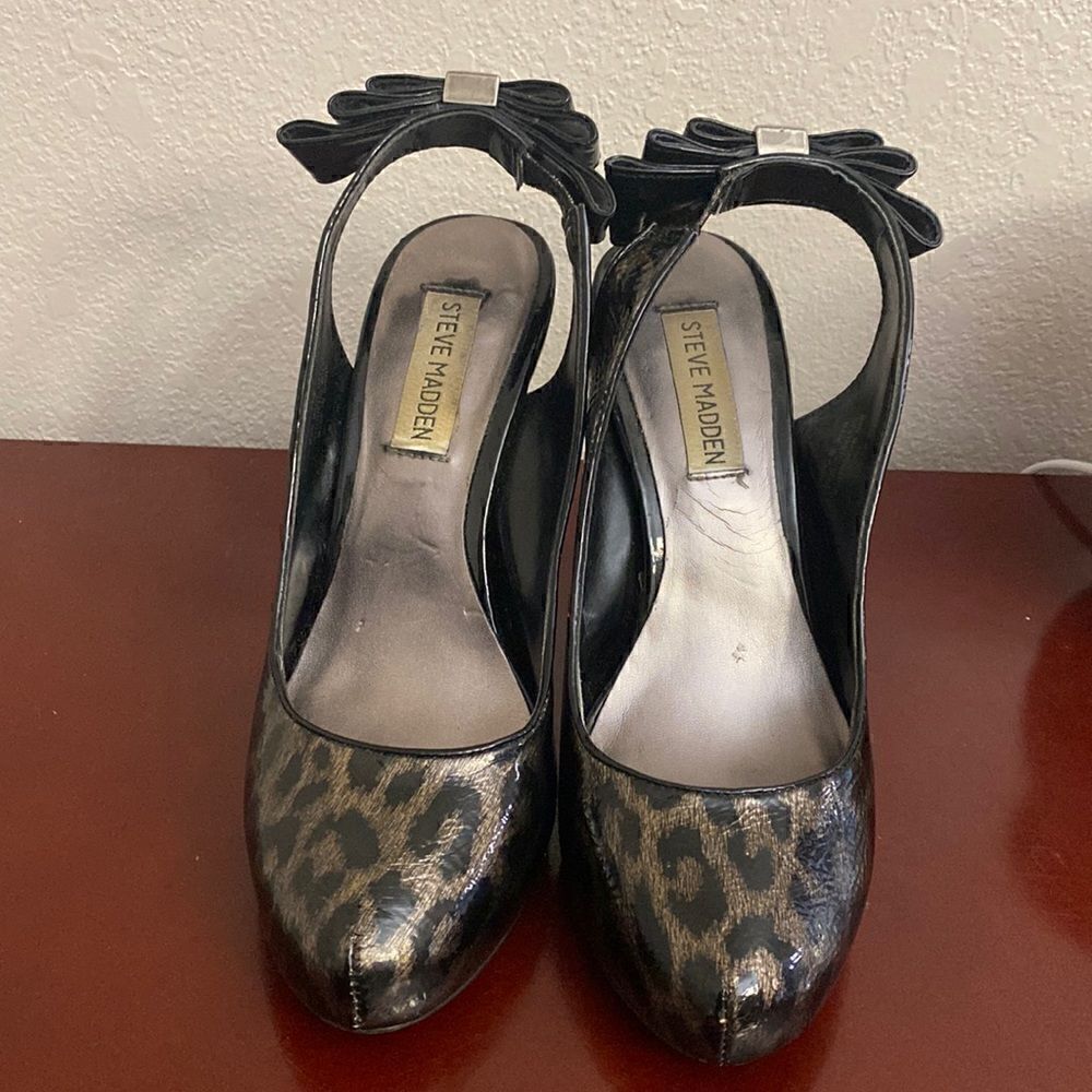 Steve Madden Leopard Print Slingback Heels. Bow on heel strap. Size 7-1/2